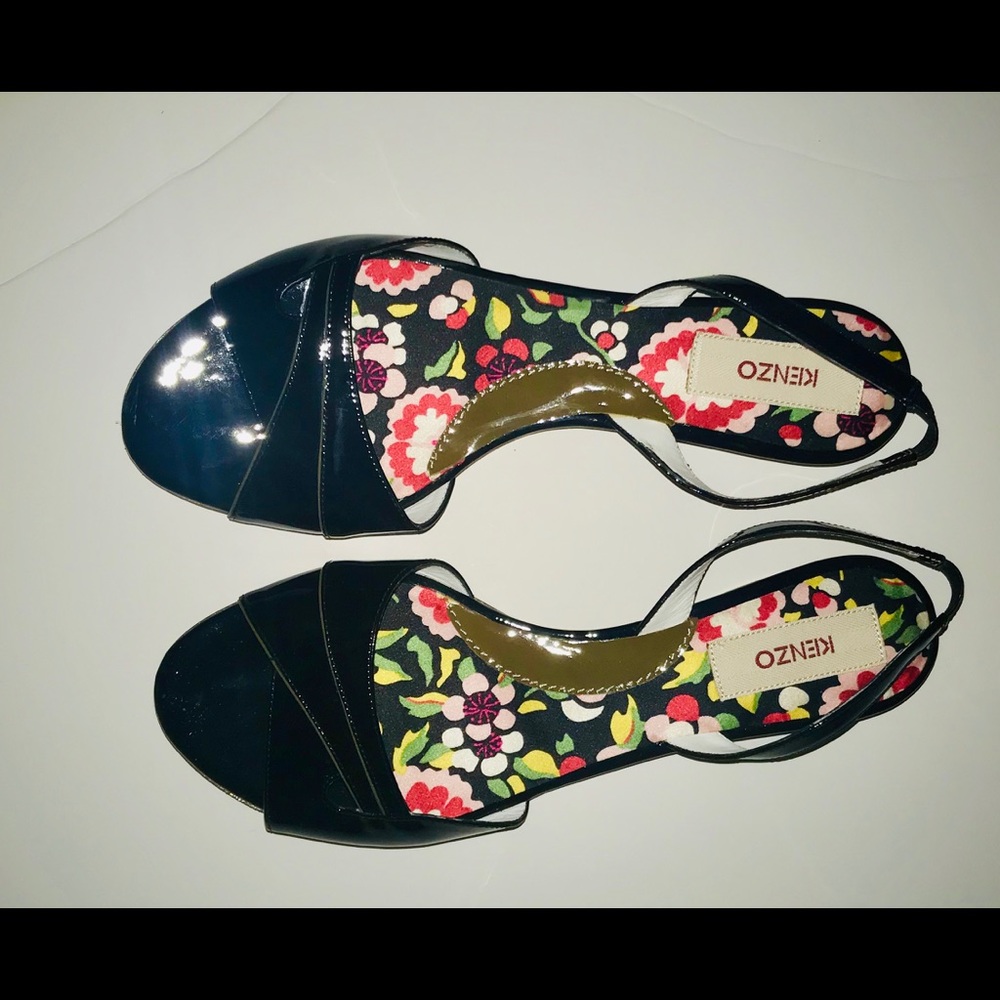 New Kenzo Black Patent Leather Sandals size 9 Summer